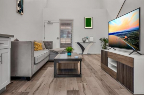 One-Bedroom Loft Retreat with Modern Kitchen & Central AC in the Heart of Hollywood